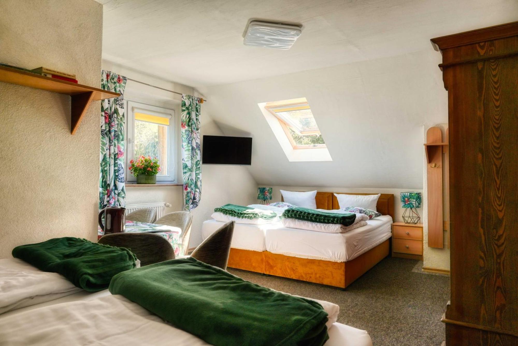 Bed and Breakfast Osrodek Jagienka Zieleniec Duszniki Zdrój Esterno foto